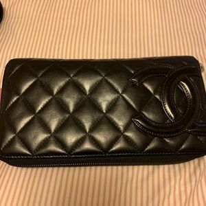 Free with CHANEL PST Purse- cambon zip around